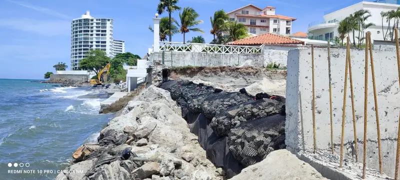 Construction works with rock bags across multiple Panama sites — photo 3
