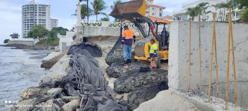 Construction works with rock bags across multiple Panama sites — photo 4