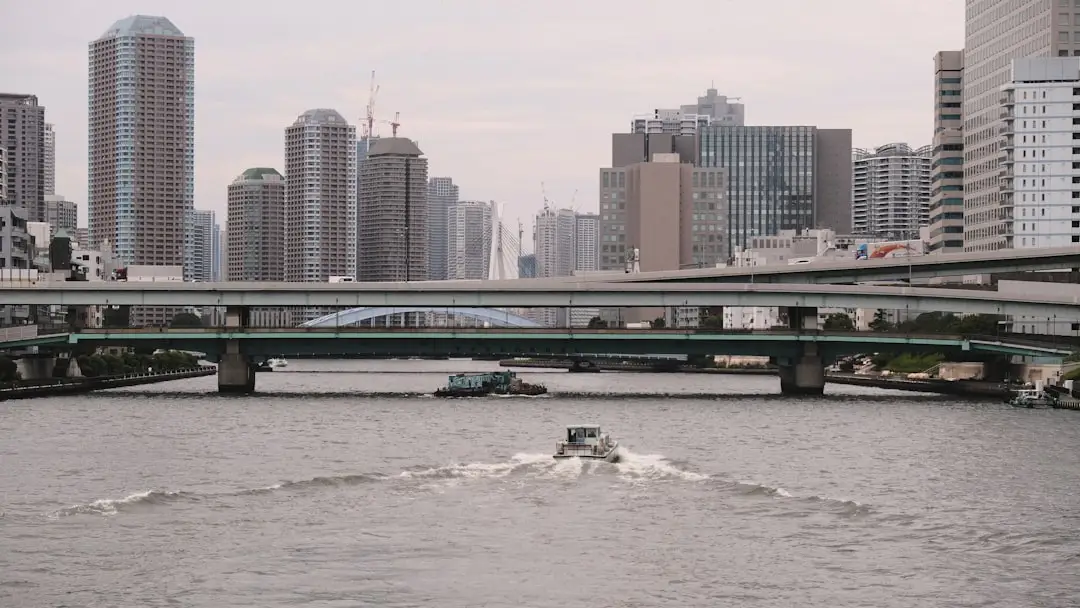 4-Ton Texas Tuff Rock Bag being placed at a bridge pier as scour countermeasure